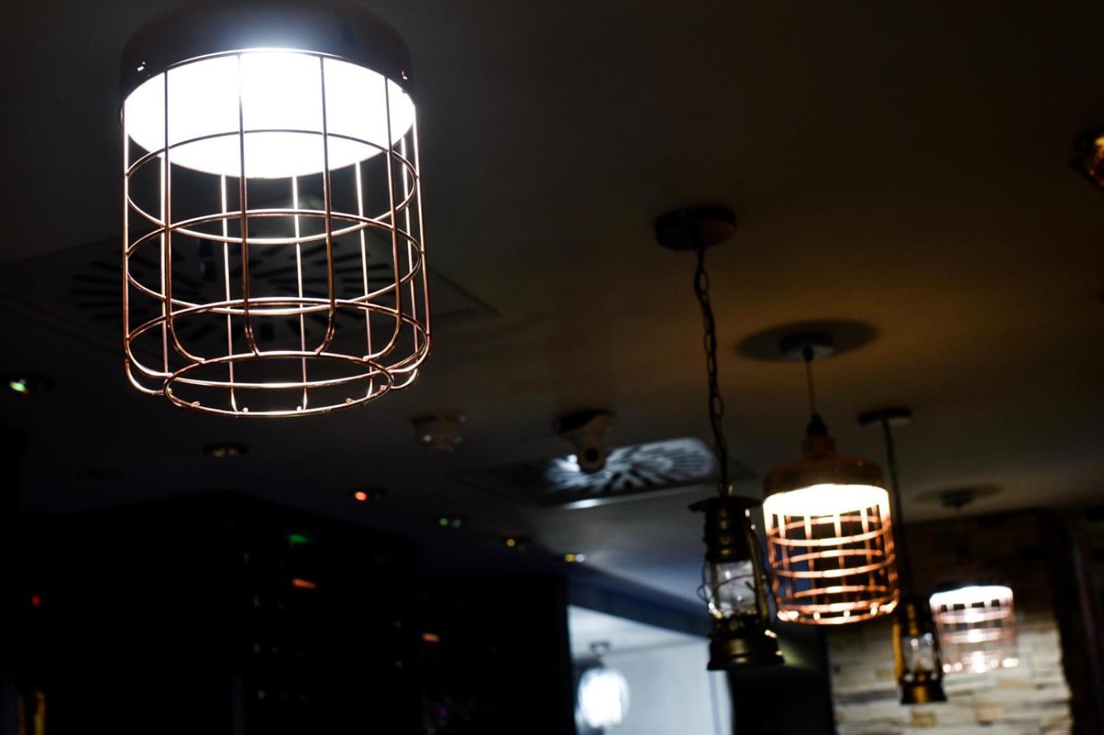The Bluebell Hotel นีธ ภายนอก รูปภาพ